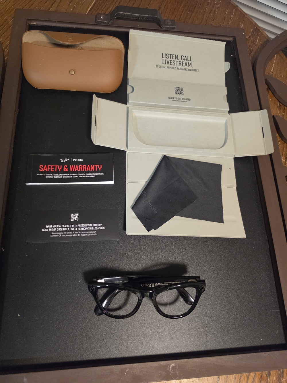 Ray-Ban Skylar Meta AI Glasses. Open Box.
